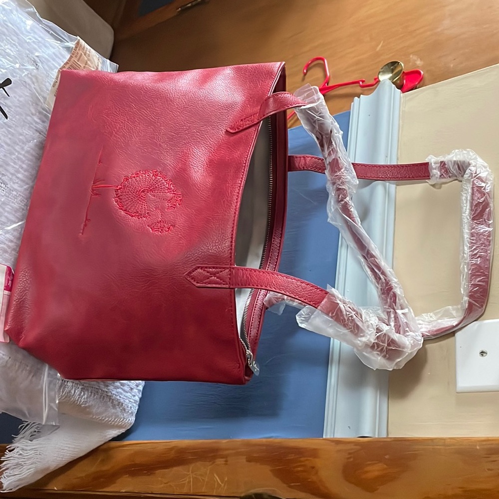 Brand new Thirty One City Scene Bag